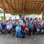 Gobierno de Estefanía Mercado impulsa la inclusión con entrega de tarjetones a personas con discapacidad