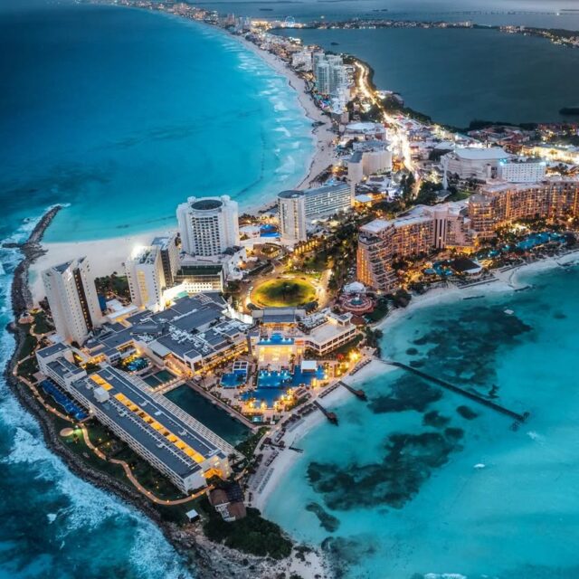CPTQ impulsa la proyección de Cancún como un destino que brilla de día y de noche