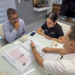 Estefanía Mercado fortalece coordinación con el INSUS para avanzar en la regularización de terrenos