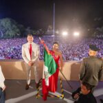 ¡Viva México! Estefanía Mercado encabeza el Grito de Independencia ante más de 35 mil playenses y visitantes
