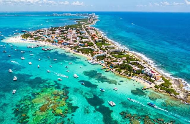 CPTQ impulsa las islas del Caribe Mexicano como experiencias únicas para descubrir