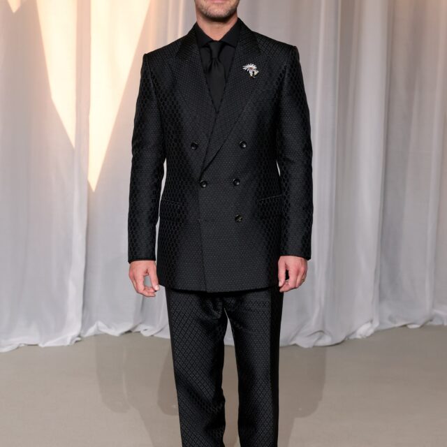Tiffany & Co. redefine la elegancia masculina en la Gala del Museo de la Academia 2026
